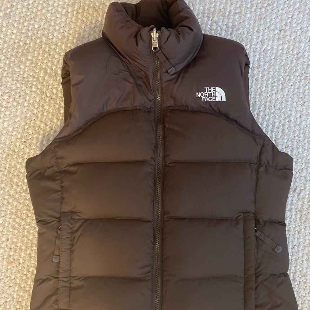 North face puffer vest. Great condition!